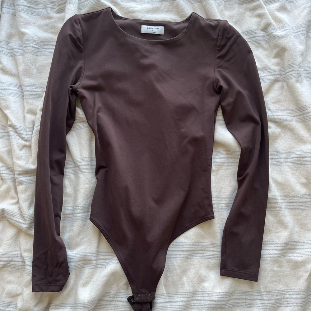 Aritzia Contour Longsleeve Bodysuit